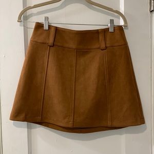 BB Dakota Suede Secret Mini Skirt Camel 4